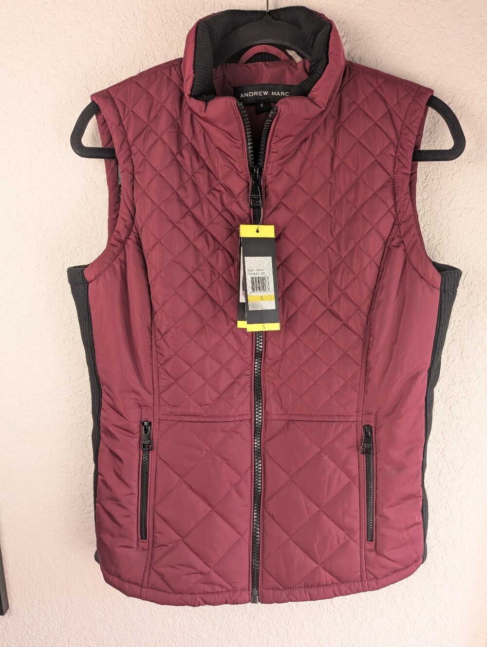 NWT Andrew Marc Burgundy S Quilted Puffer Vest Diamond Stitch Front Zip Pockets